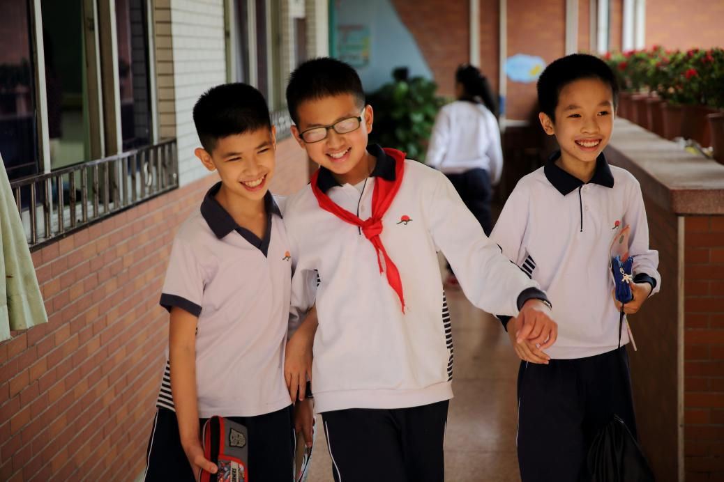 小學時的曾雨鑫。受訪者供圖